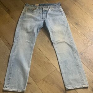 Levi's women Light Blue Straight Jeans